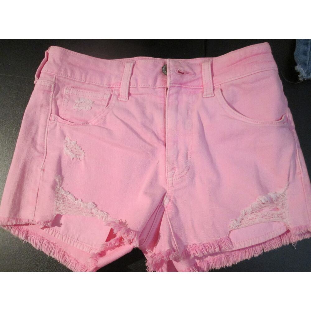 Junior pink jean shorts American Eagle sz 2